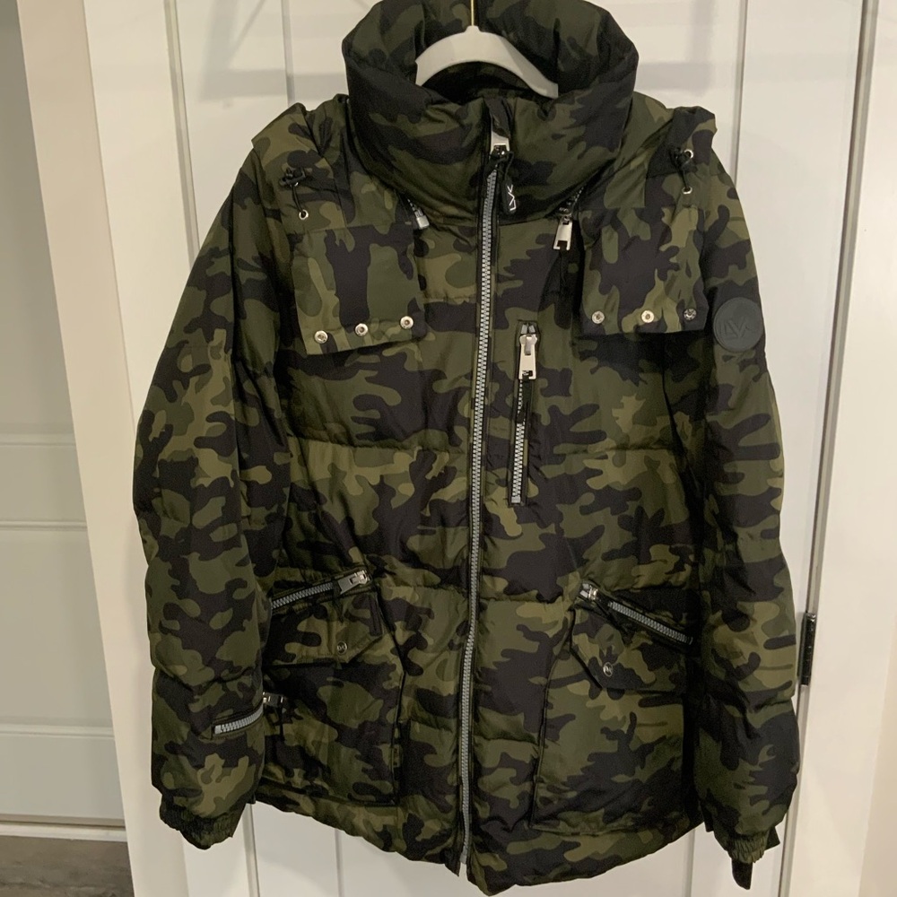 LVK Camouflage down Puffer Jacket